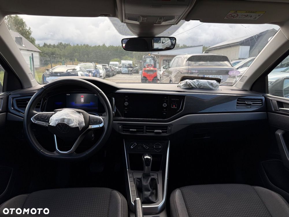 Volkswagen Polo - 11