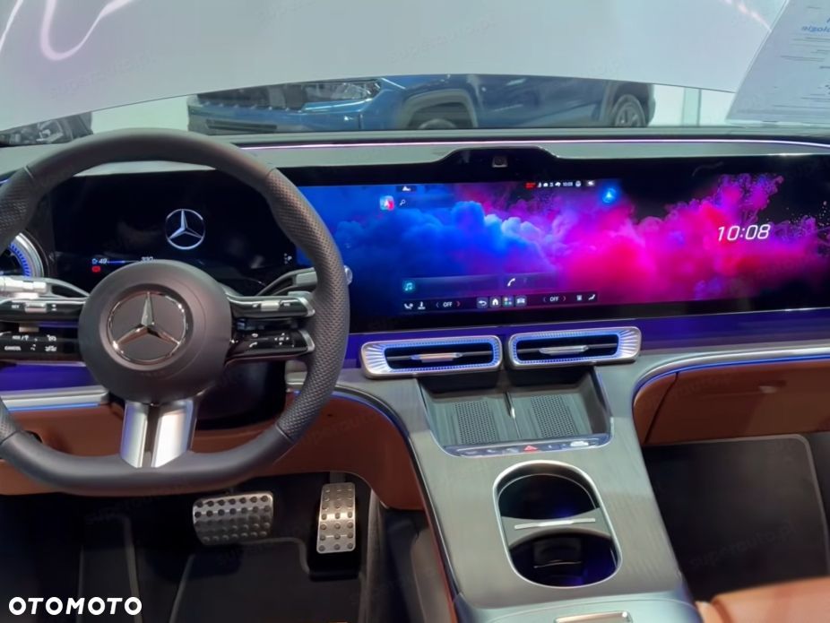 Mercedes-Benz GLC - 13