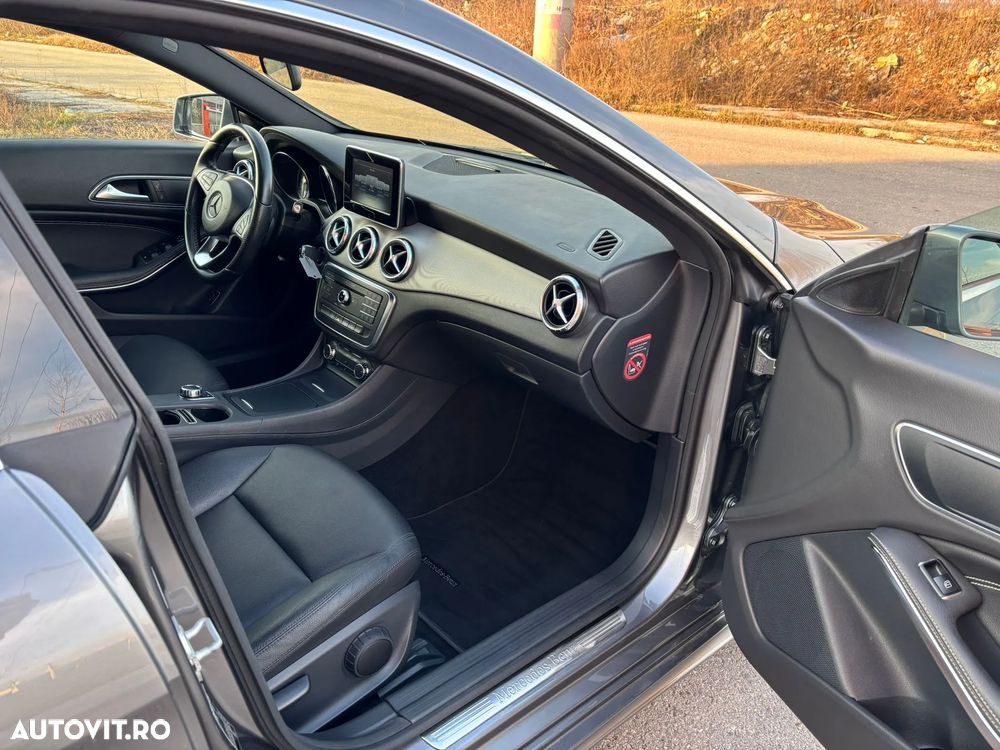 Mercedes-Benz CLA 220 d 7G-DCT - 11