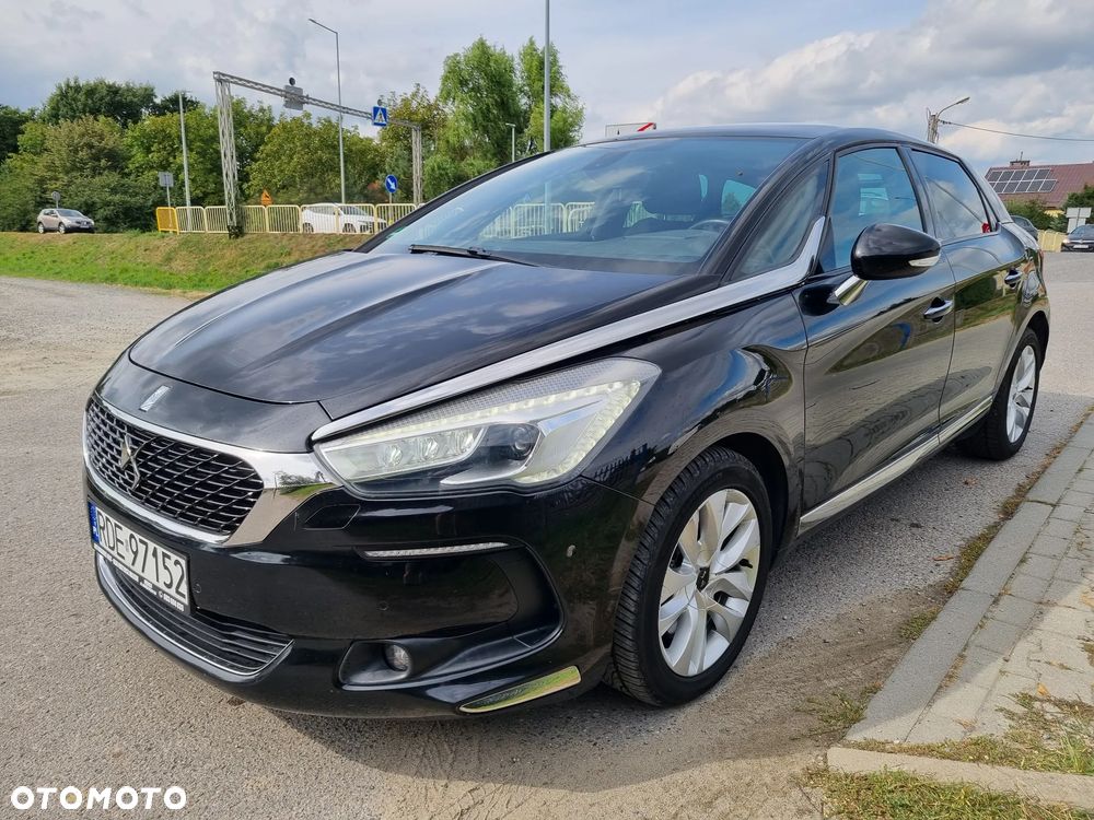 DS Automobiles DS 5 - 9