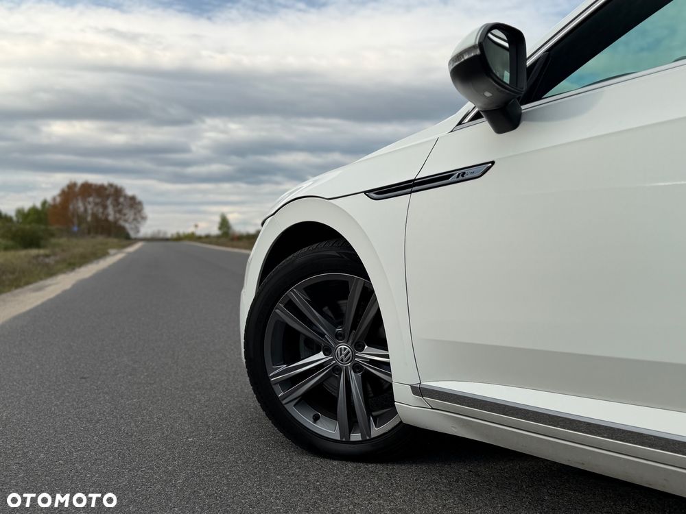 Volkswagen Arteon 2.0 TSI DSG R-Line - 17