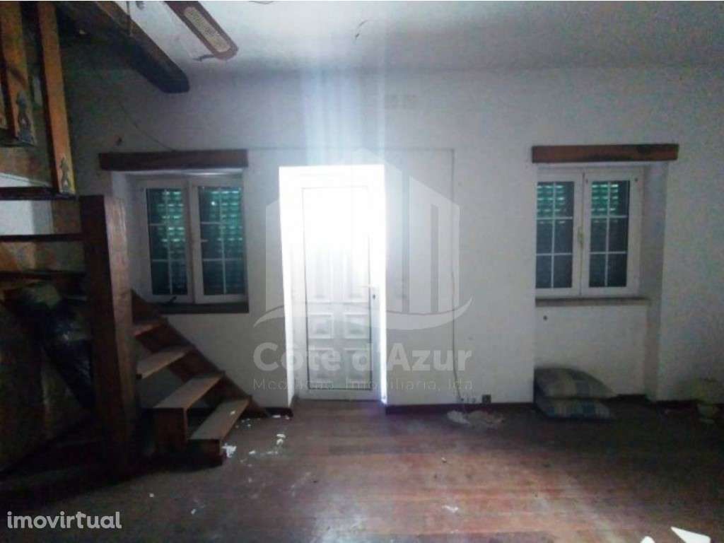 Moradia Térrea Torre da Marinha - Grande imagem: 2/12