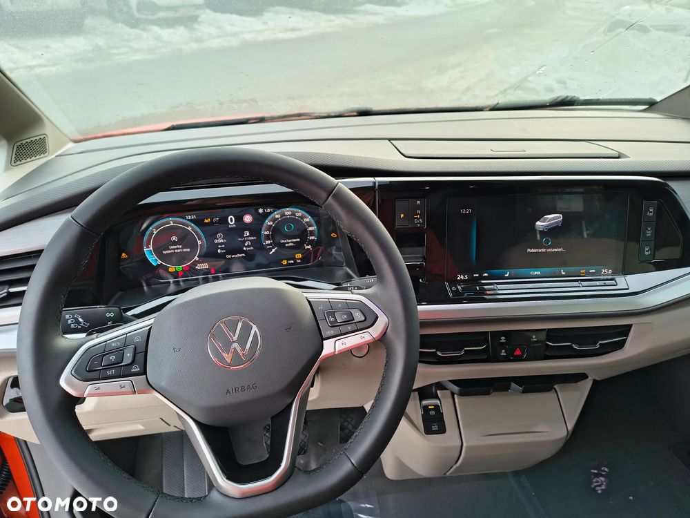 Volkswagen Multivan ver-2-0-tdi-l2-edition-dsg - 9