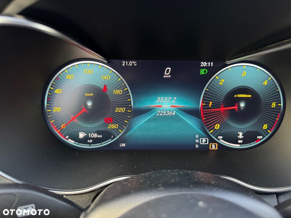 Mercedes-Benz Klasa C 200 d 9G-TRONIC AMG Line - 32