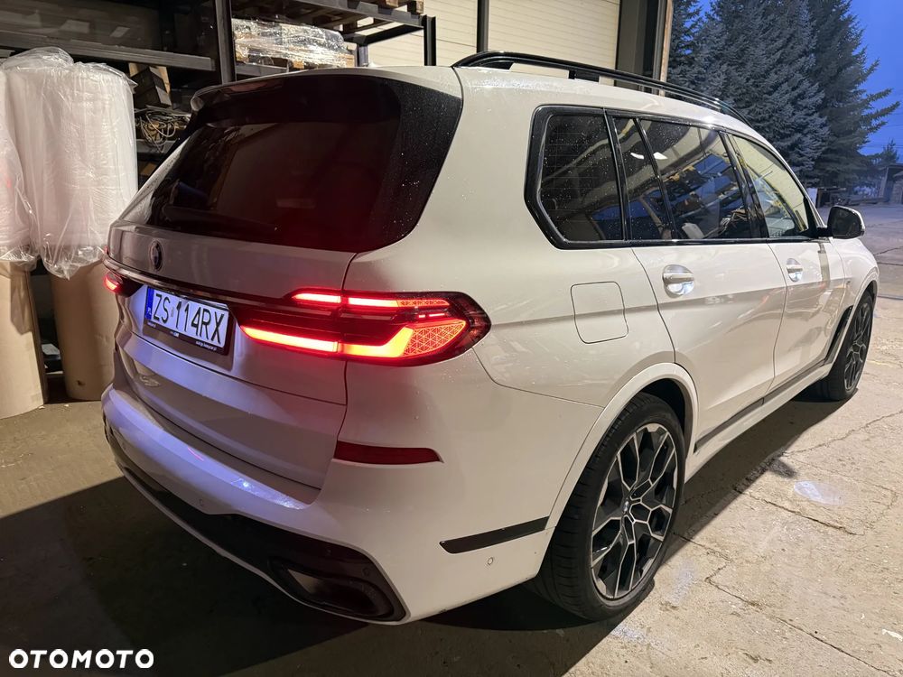 BMW X7 2023 photo 5