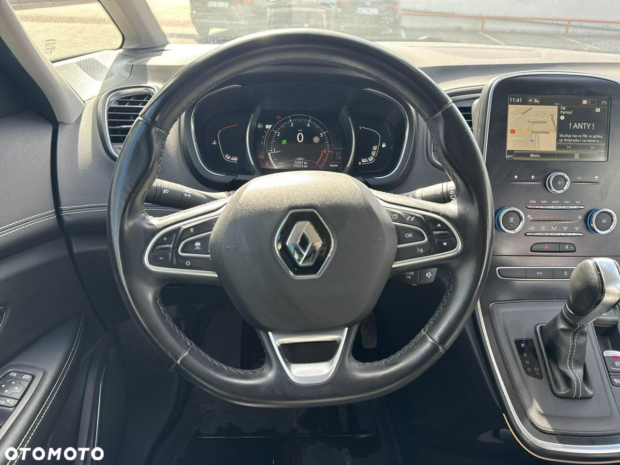Renault Grand Scenic Gr 1.3 TCe FAP Intens EDC - 24