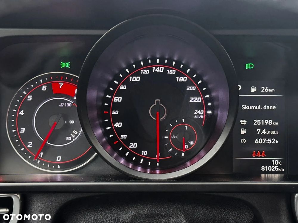 Hyundai Elantra 1.6 Modern CVT - 16