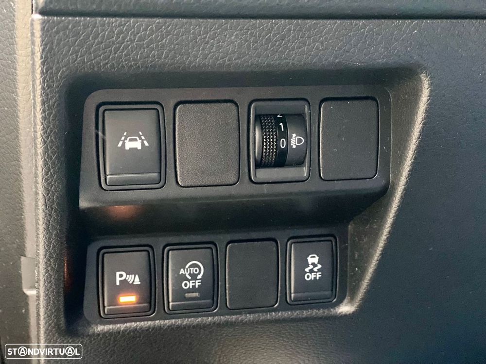 Nissan Qashqai 1.5 dCi Tekna Sport 18 129g - 15