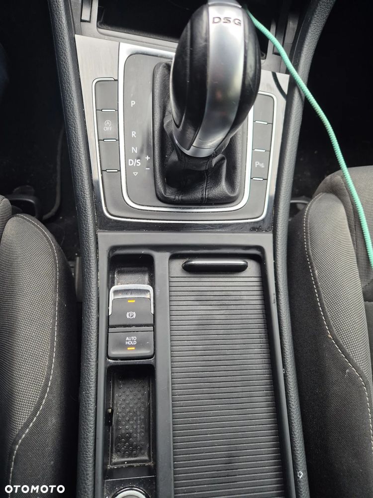 Volkswagen Golf 1.5 TSI ACT OPF DSG Highline - 4