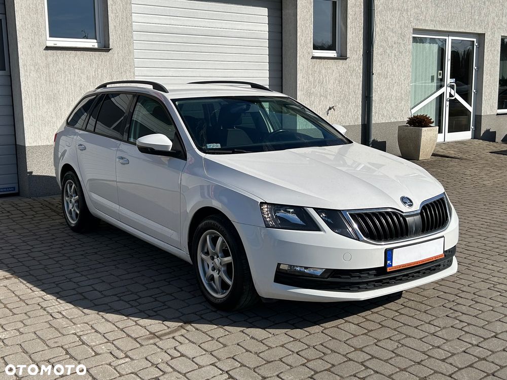 Skoda Octavia 1.6 TDI SCR Active - 2