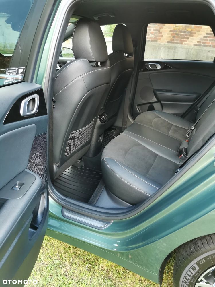 Kia Ceed 1.5 T-GDI GT-Line DCT - 11
