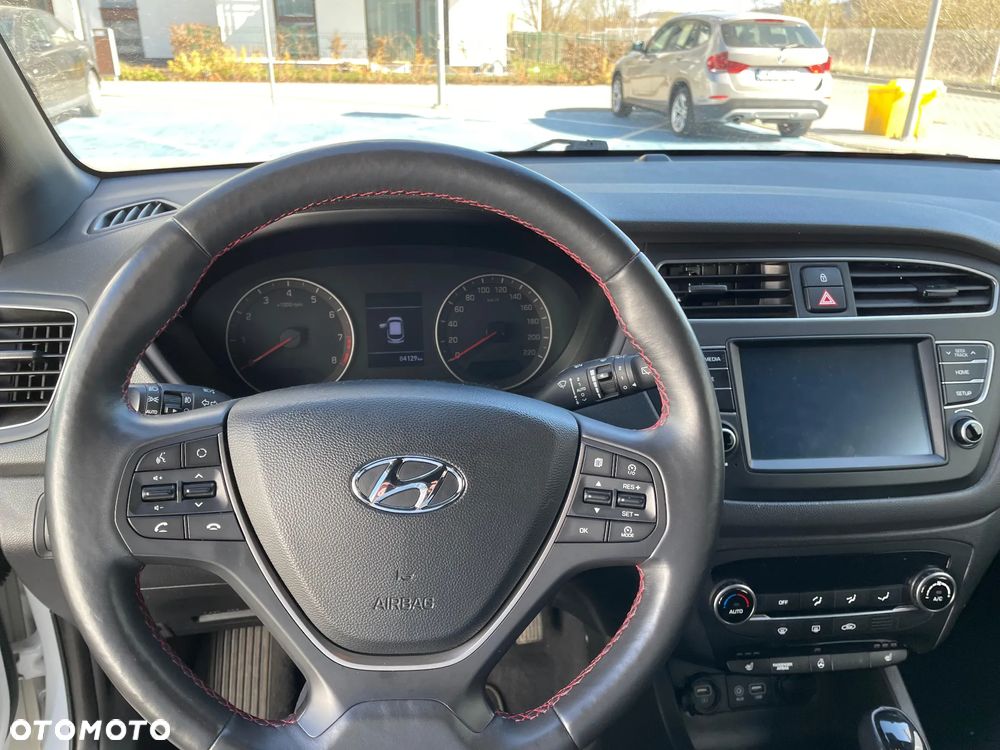 Hyundai i20 1.0 T-GDI Comfort DCT - 14