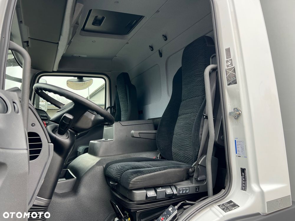 Mercedes-Benz ATEGO - 25