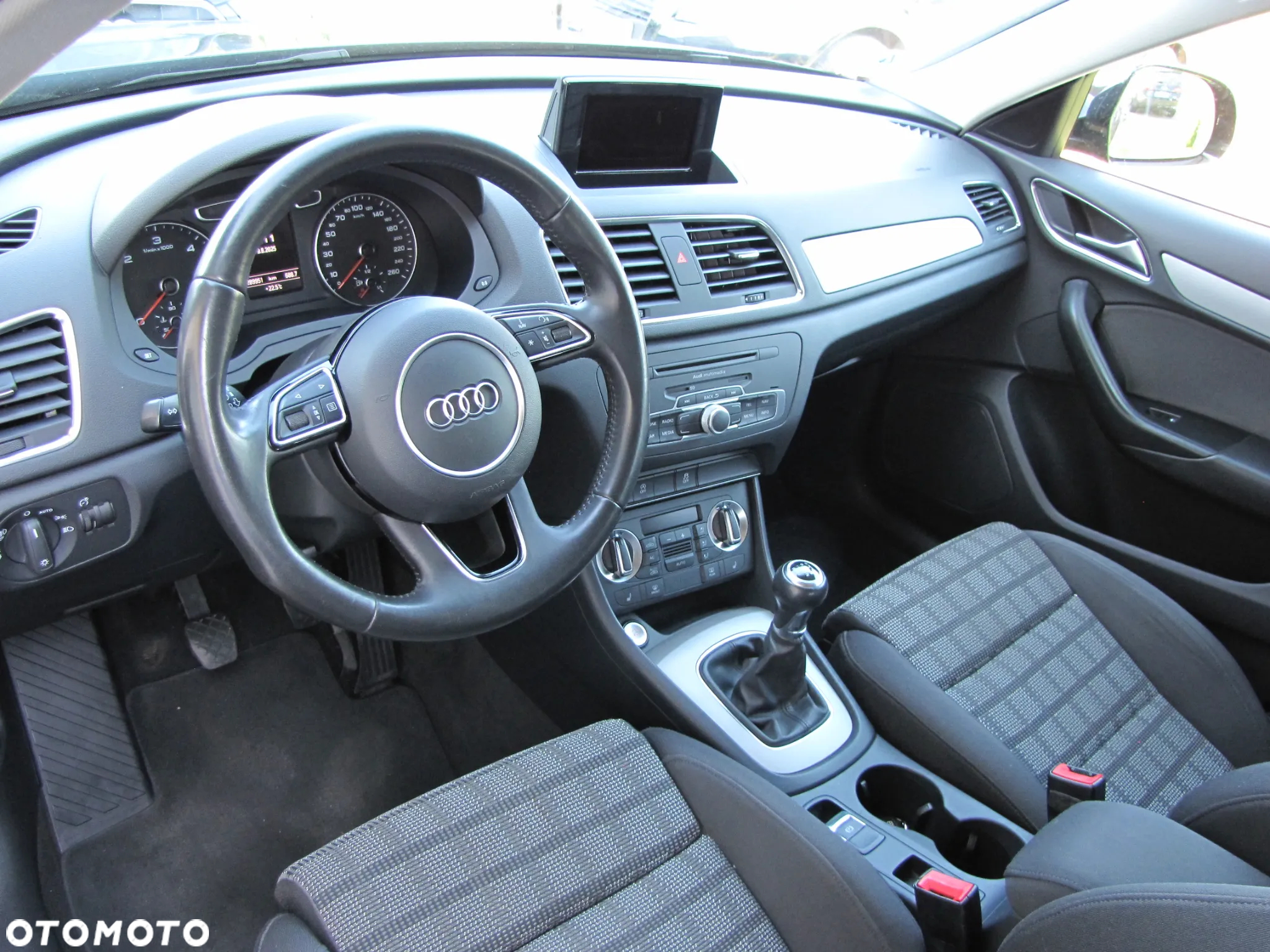 Audi Q3 2.0 TDI - 18