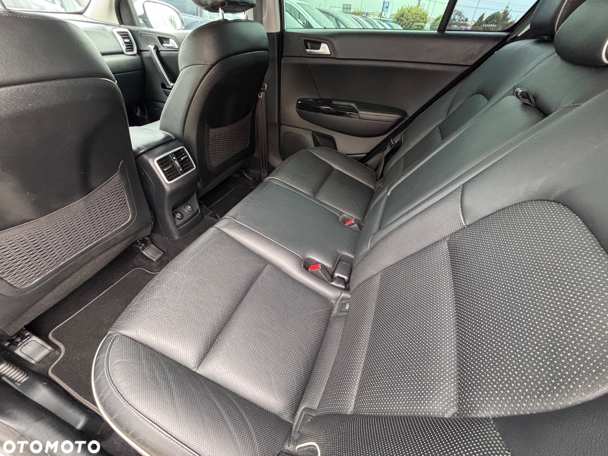Kia Sportage 1.7 CRDI L 2WD - 34