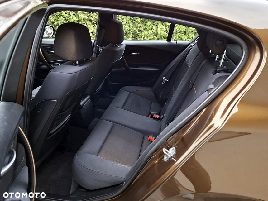 BMW Seria 1 120d DPF Edition Lifestyle - 25