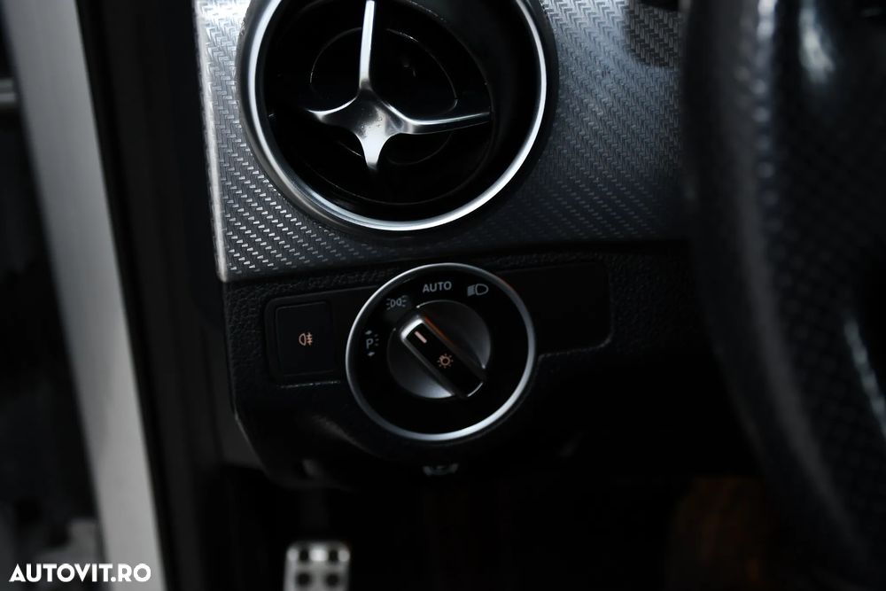 Mercedes-Benz GLK 220 CDI 4MATIC (BlueEFFICIENCY) 7G-TRONIC - 27