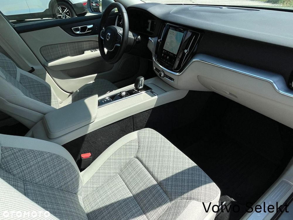 Volvo V60 B4 B Core - 19