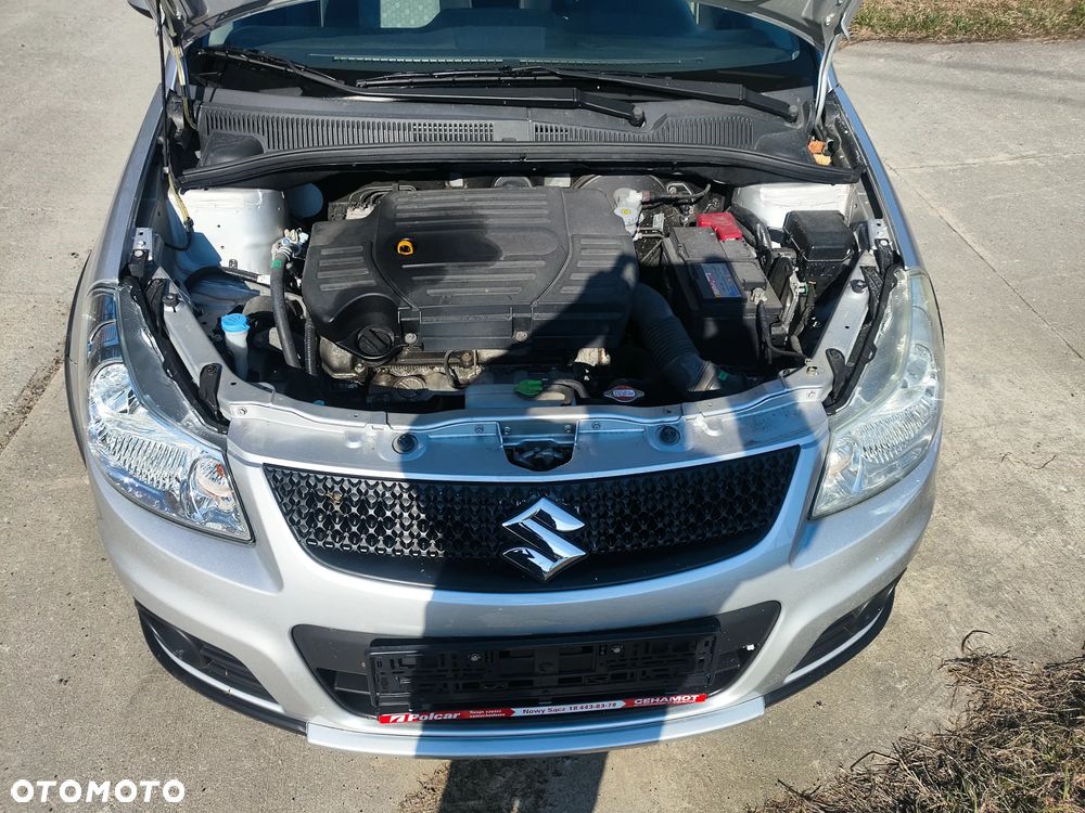 Suzuki SX4 1.6 Premium 4WD - 17