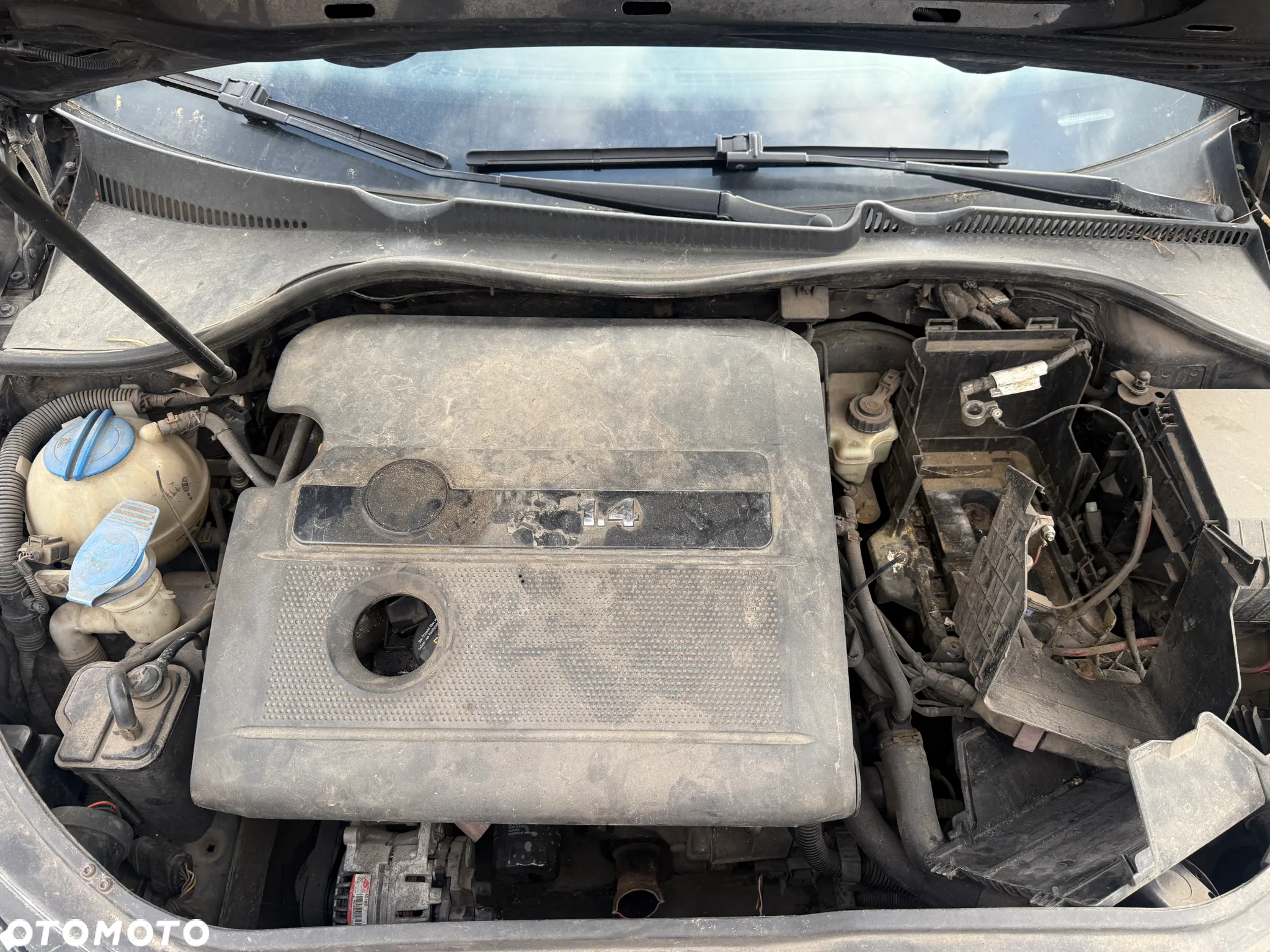VW GOLF V 1.4 FSI Skrzynia Maska Drzwi Lampa - 4