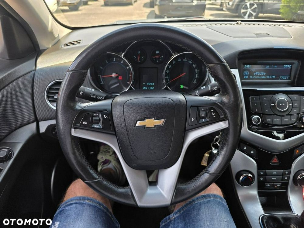 Chevrolet Cruze 1.8 LS (klm) - 8
