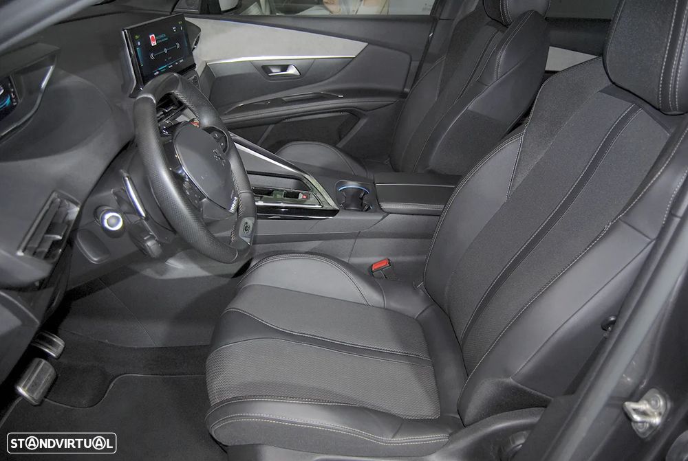 Peugeot 3008 1.6 Hybrid GT e-EAT8 - 21