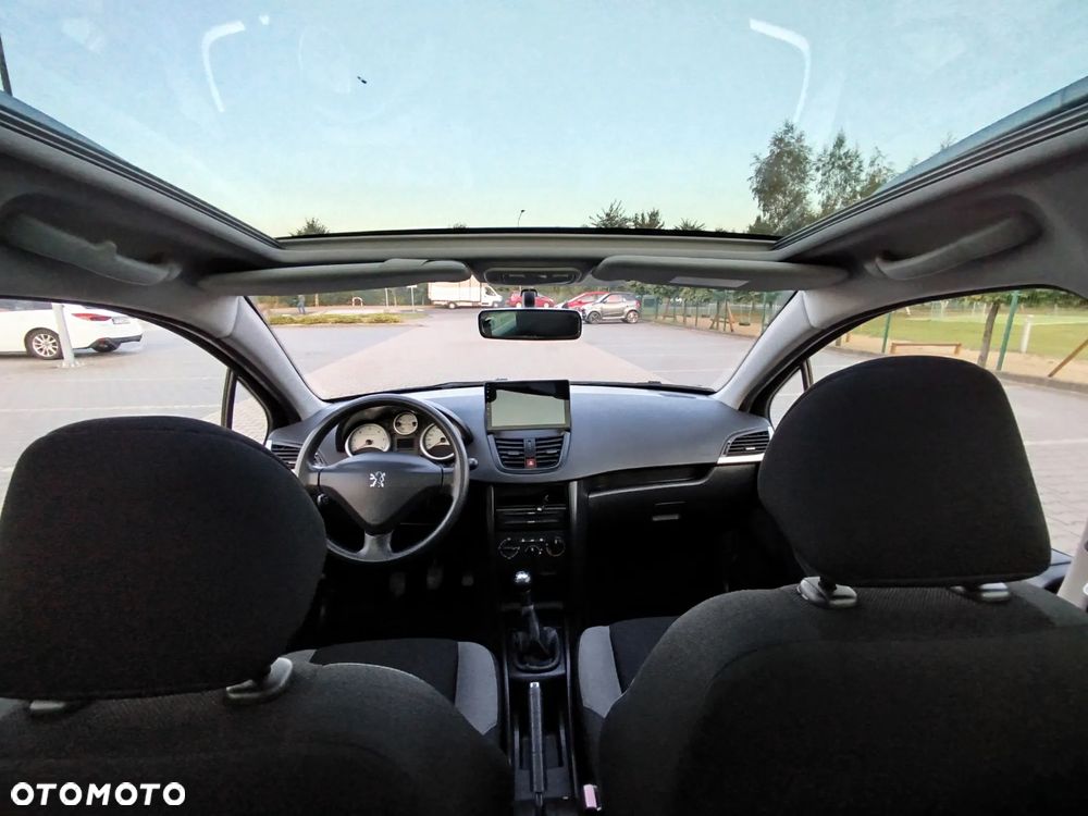 Peugeot 207 1.6 HDi 16V Sporty - 22