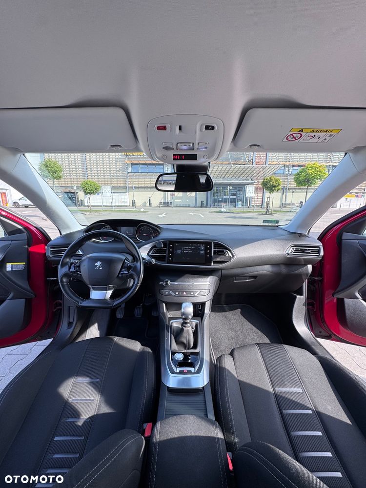 Peugeot 308 130 e-THP Stop & Start Allure - 21