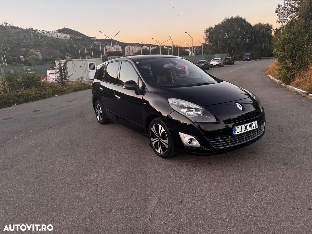 Renault Scenic - 1