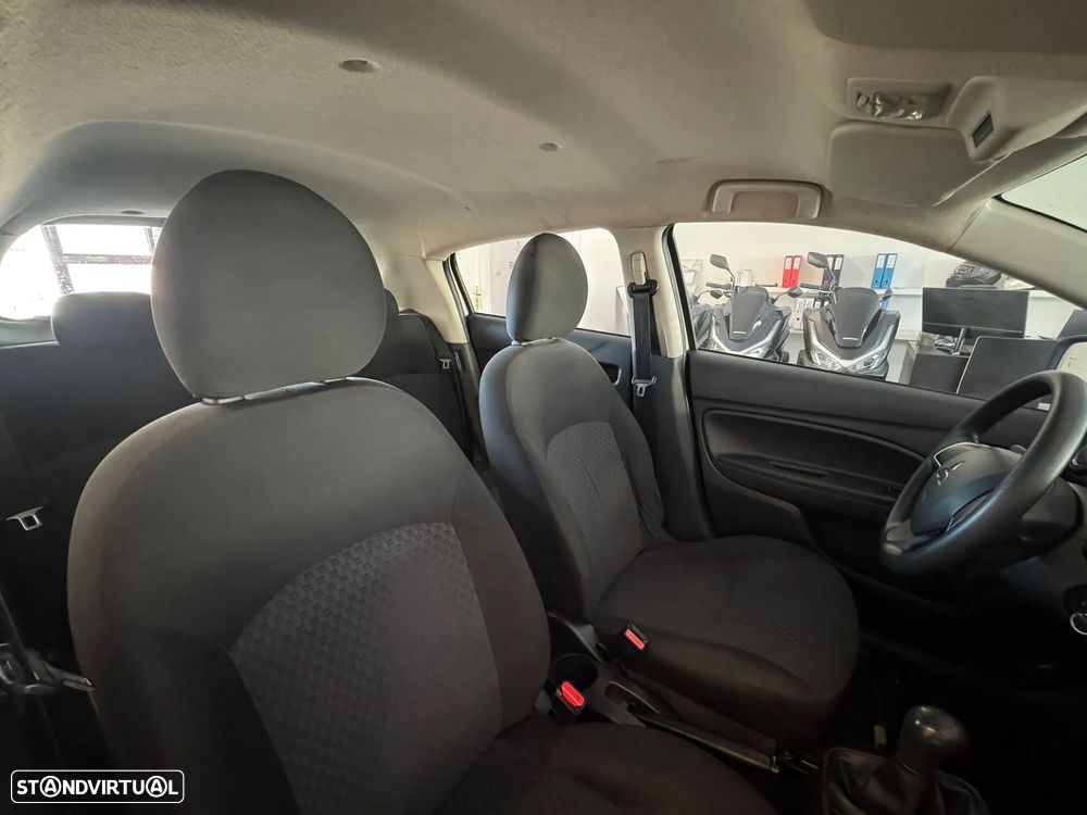 Mitsubishi Space Star 1.2 Intense - 13