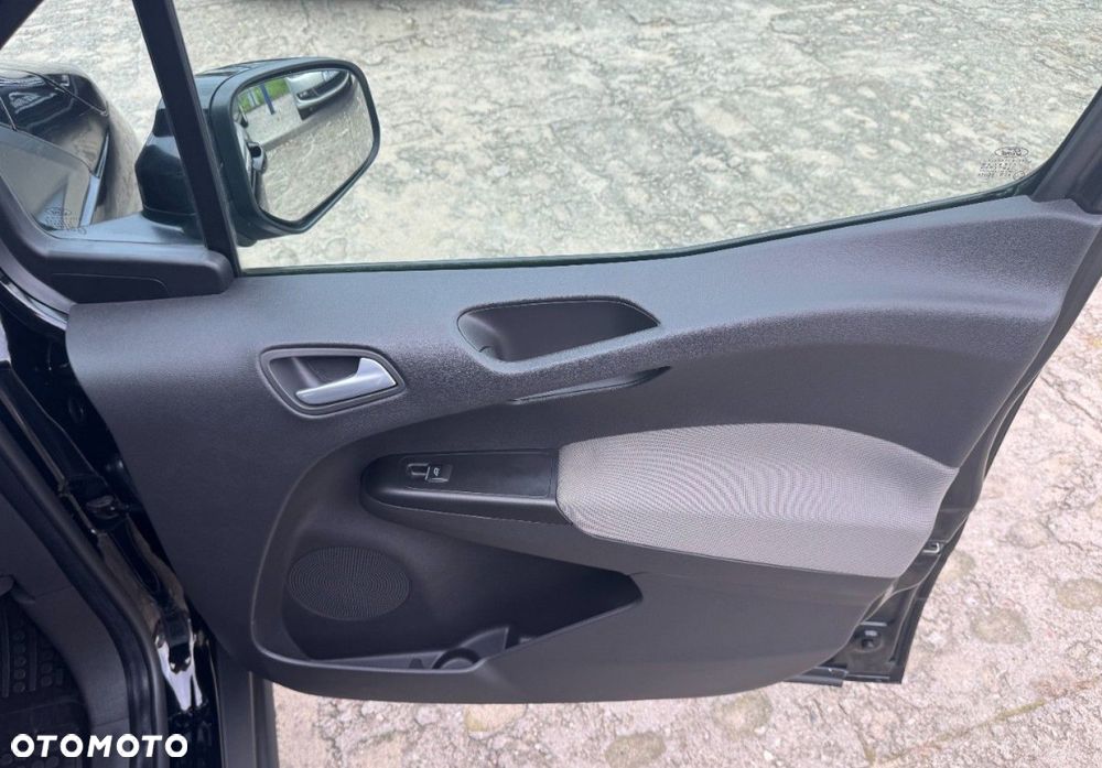 Ford Tourneo Courier - 13