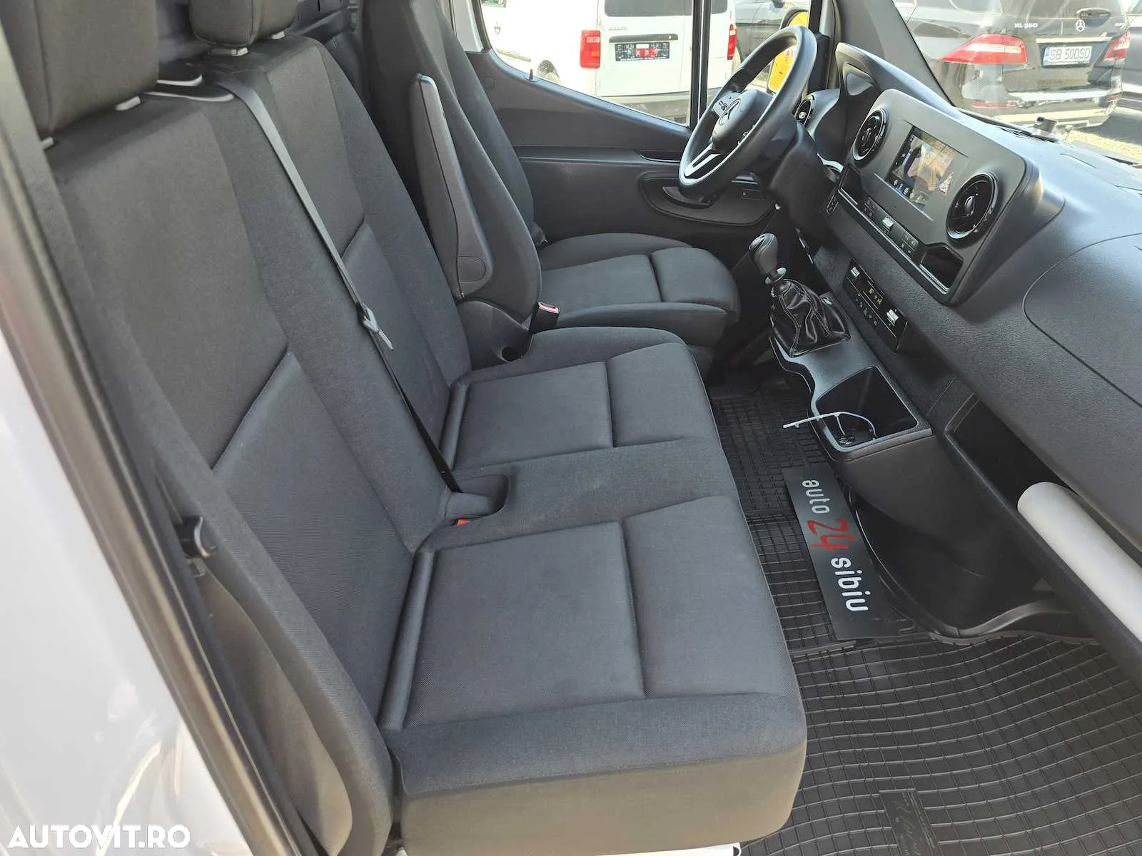Mercedes-Benz Sprinter 315 Lung 6 paleti. 2022. - 19