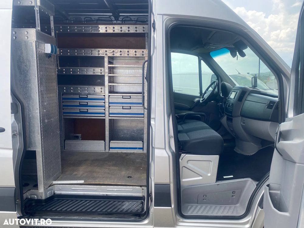 Mercedes-Benz SPRINTER - 16