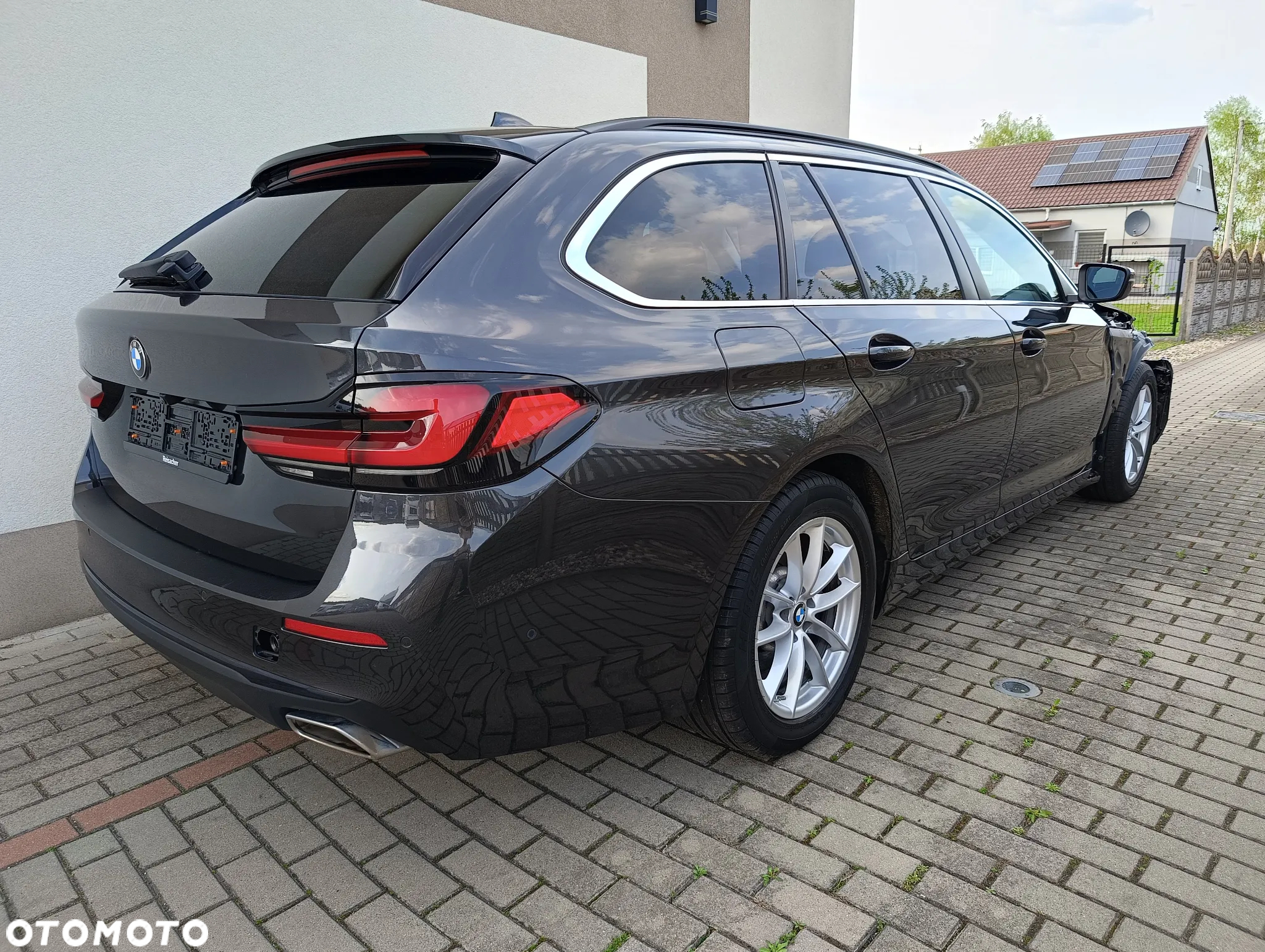 BMW Seria 5 520d Touring Sport Line - 15