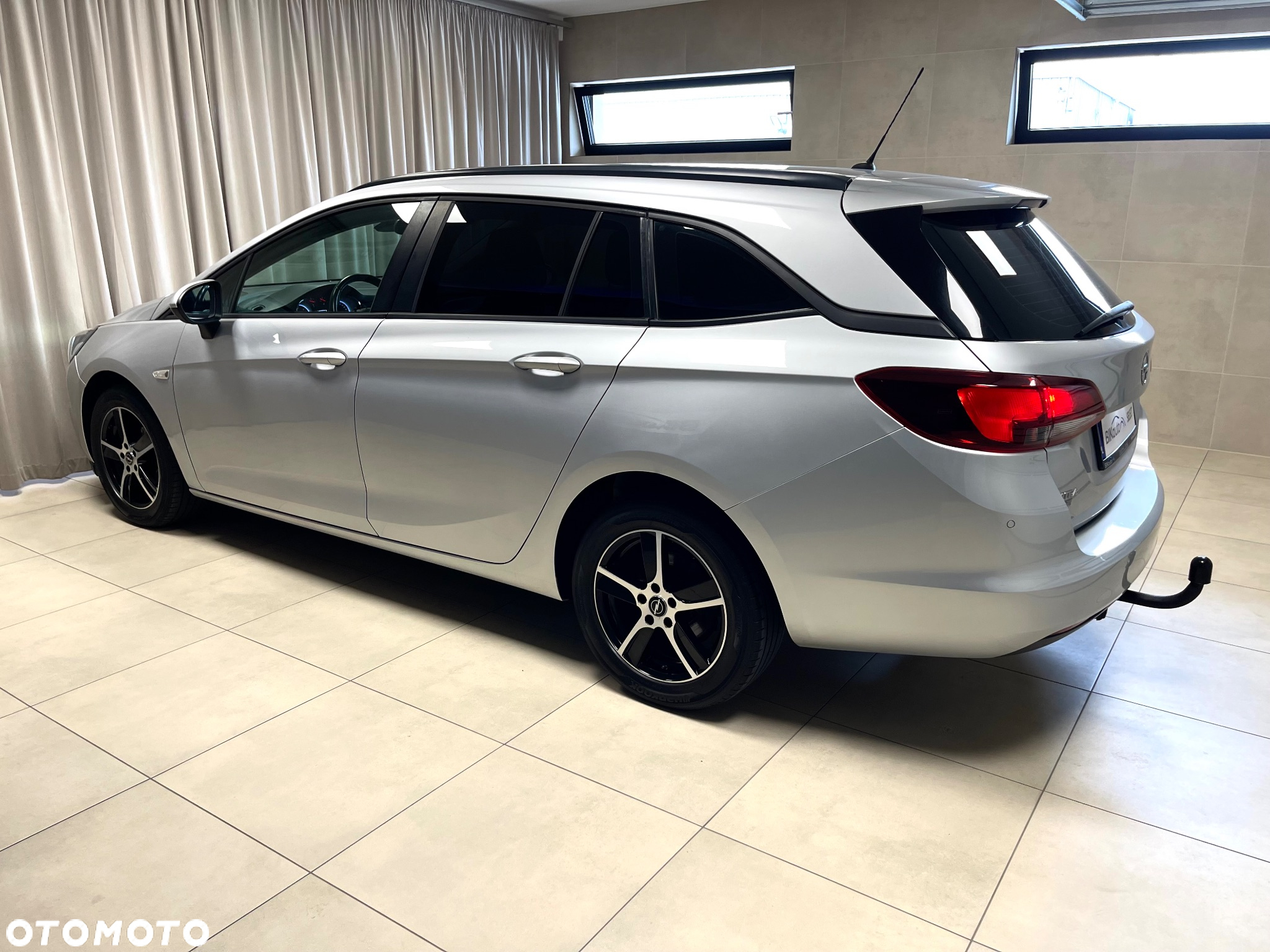 Opel Astra V 1.6 CDTI Enjoy - 6