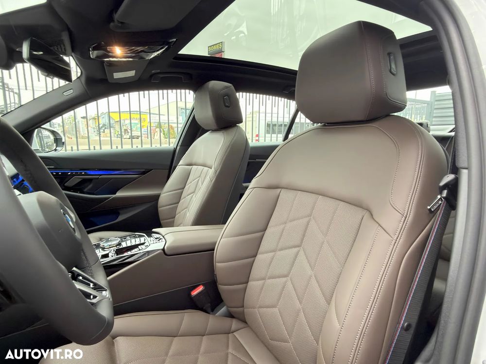 BMW Seria 5 520d xDrive Aut. - 11