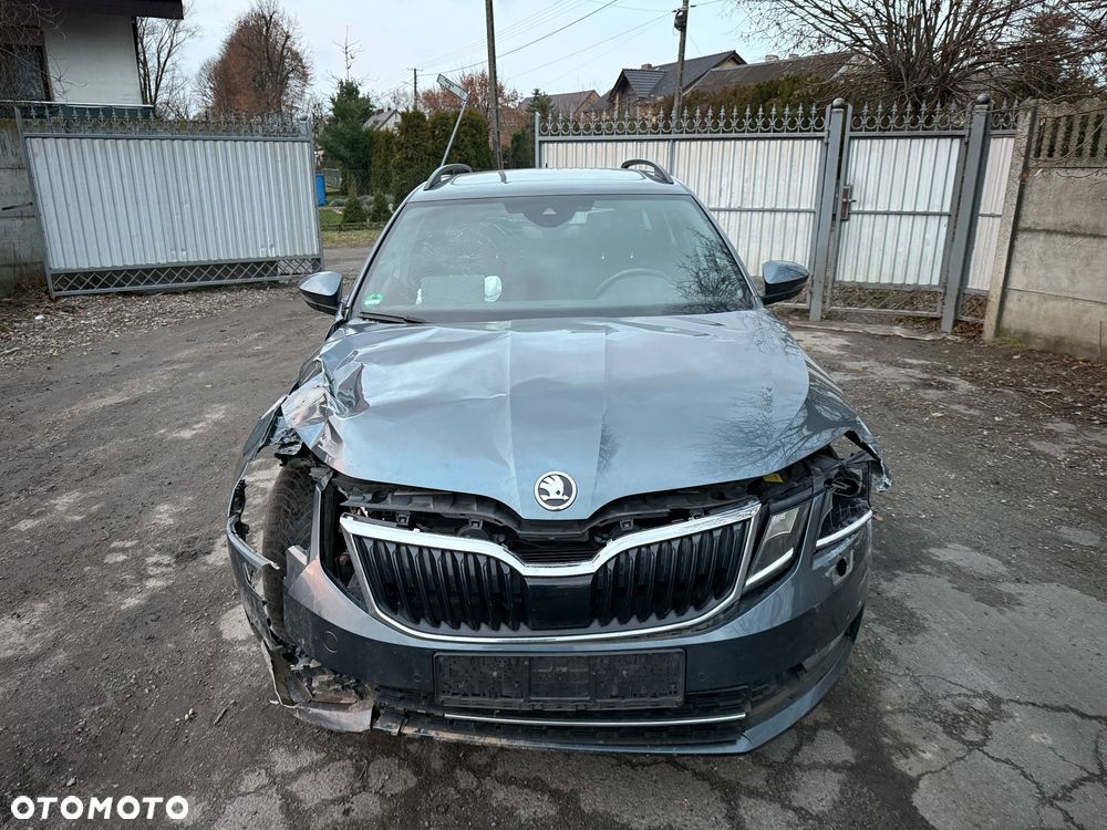 Skoda Octavia 2.0 TDI DSG Exclusive - 3