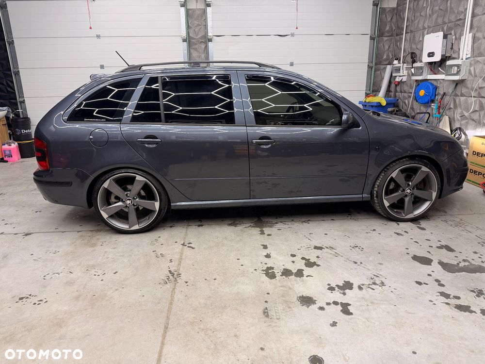 Skoda Fabia - 18