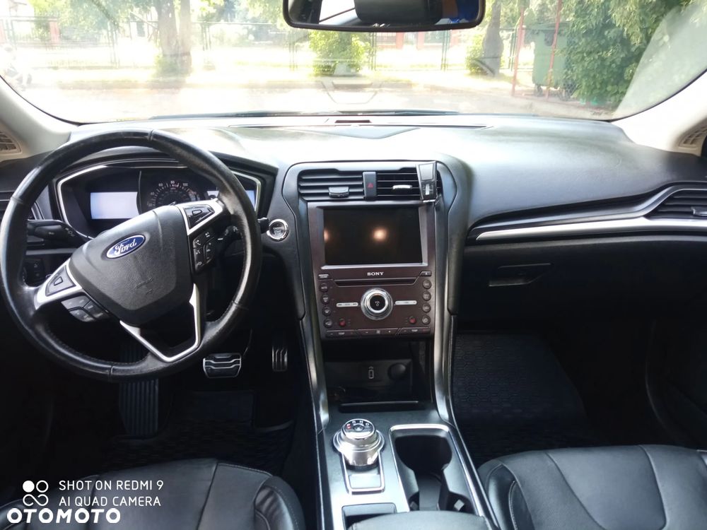 Ford Fusion 2.0 EcoBoost Titanium - 10