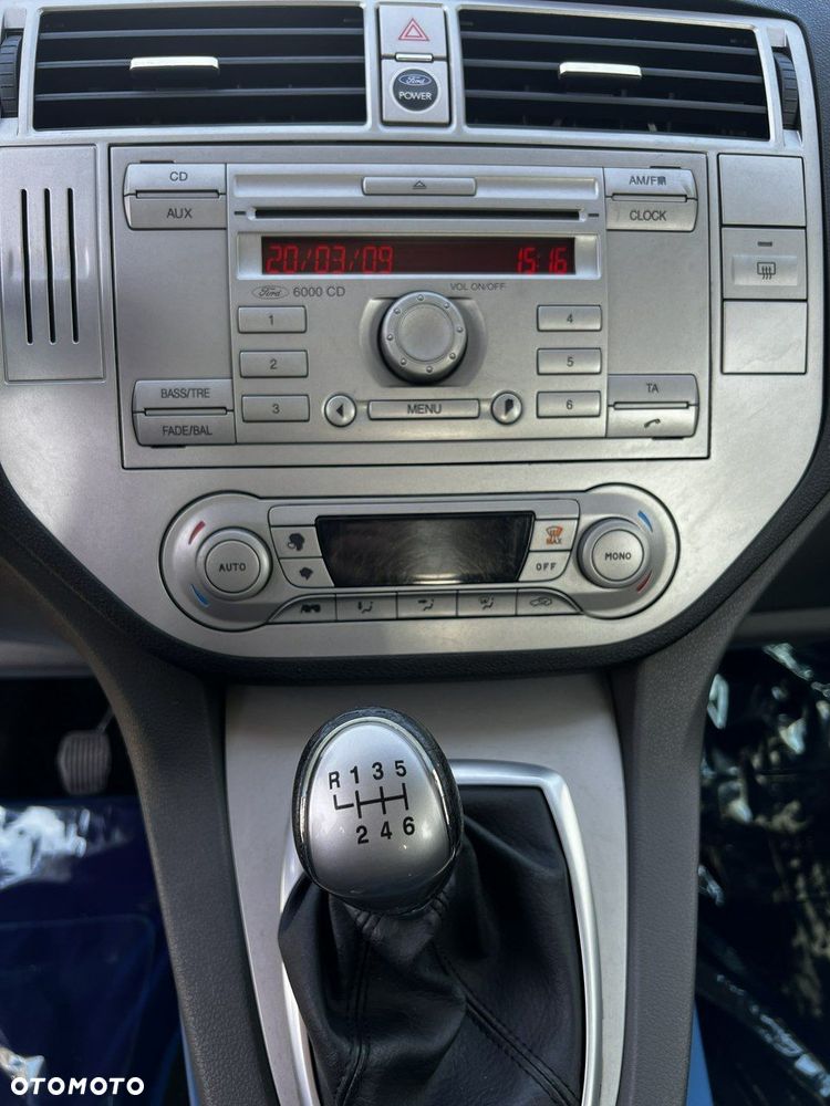 Ford Kuga - 14