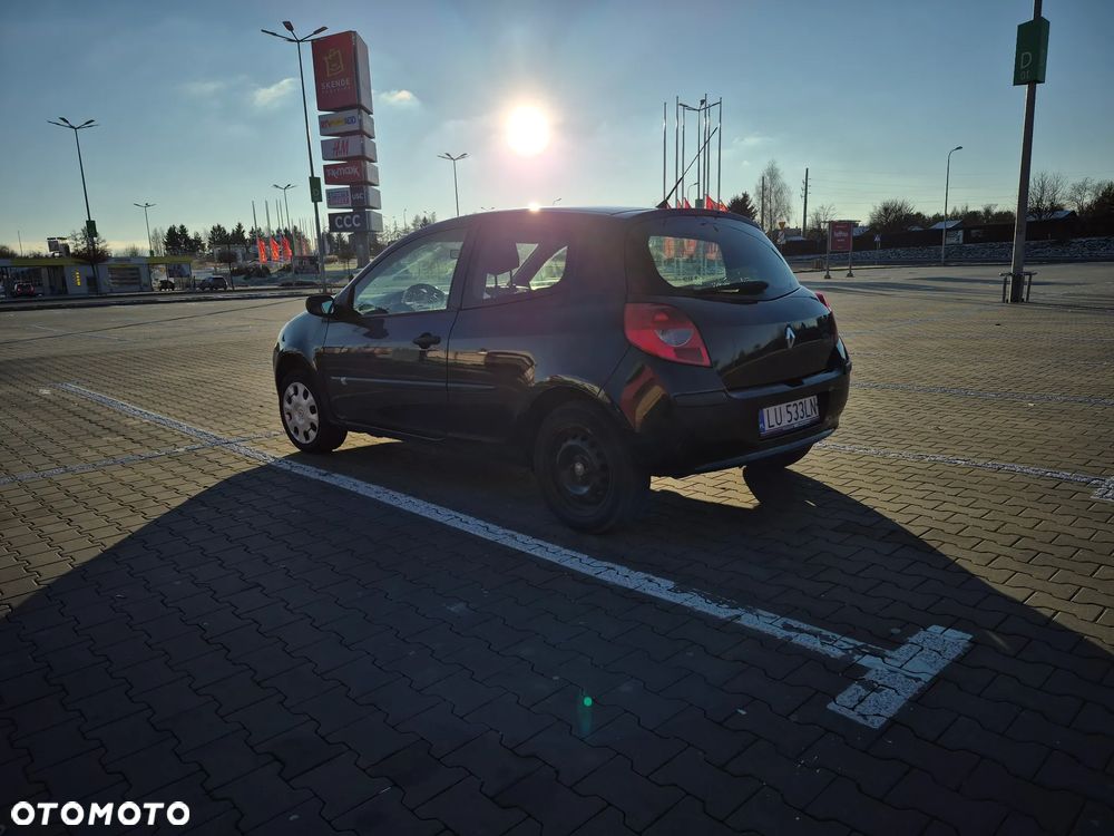 Renault Clio 1.5 dCi Dynamique - 5