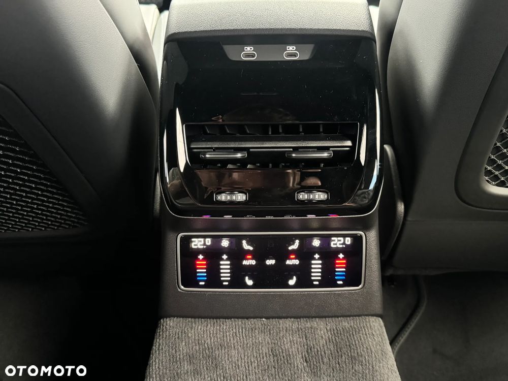 Audi A6 Avant TFSI mHEV Quattro S tronic - 36