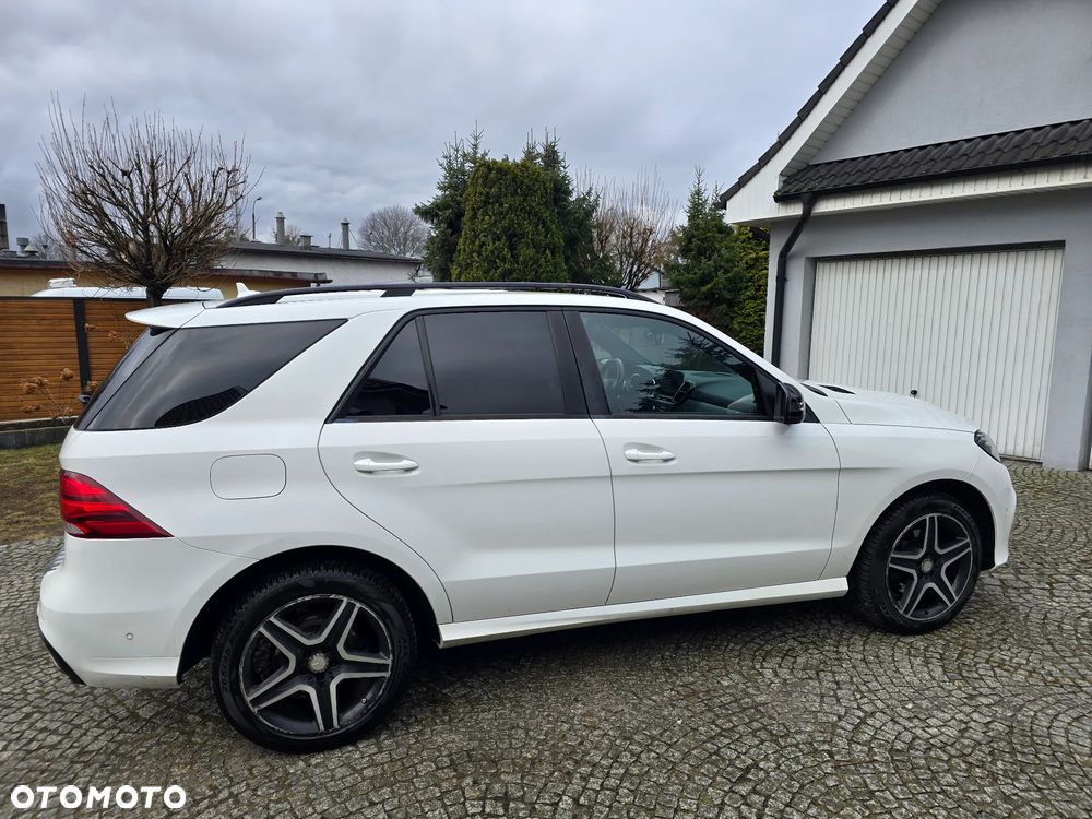 Mercedes-Benz GLE - 4
