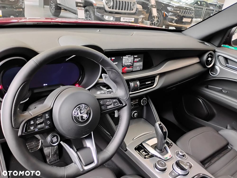 Alfa Romeo Stelvio 2.0 Turbo Veloce Q4 - 4