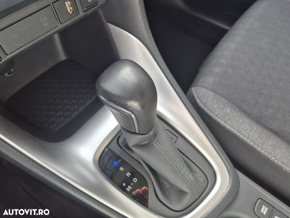 Toyota Yaris - 28