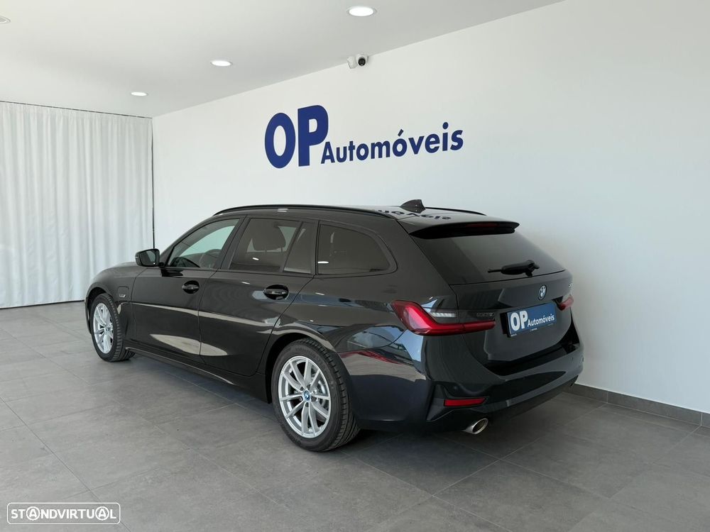 BMW 320 e Line Luxury Auto - 4