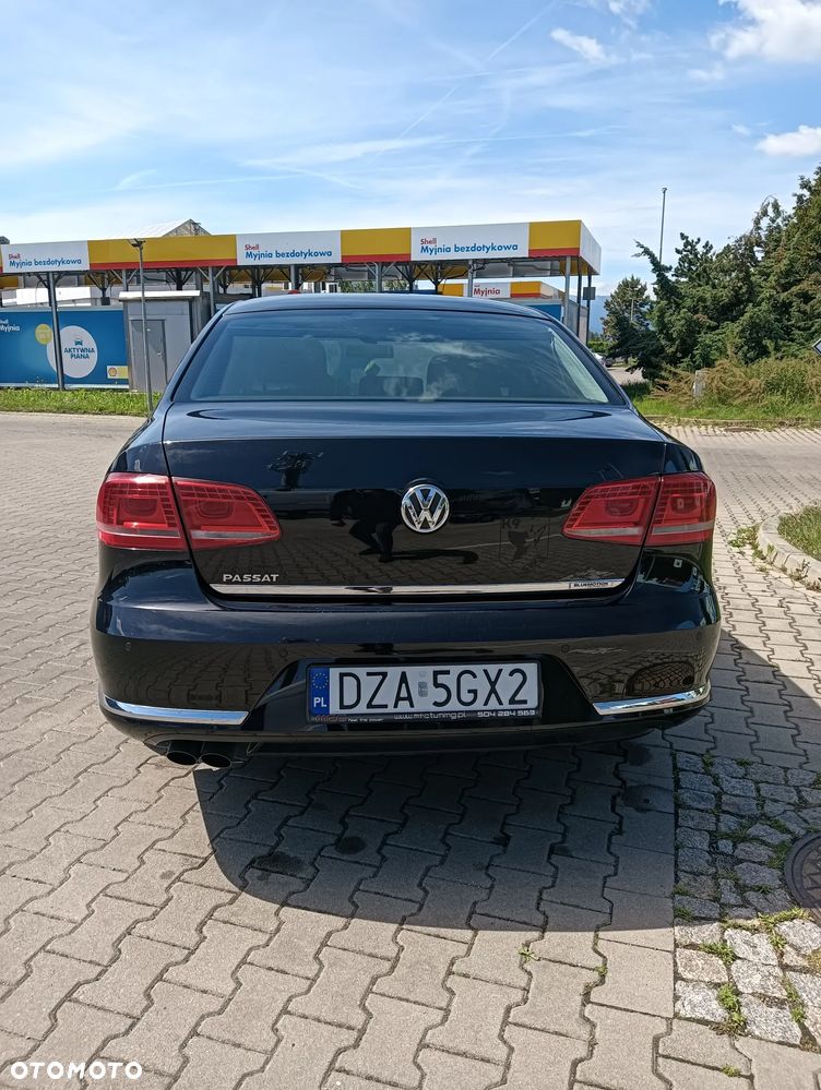 Volkswagen Passat 2.0 TDI Comfortline - 20