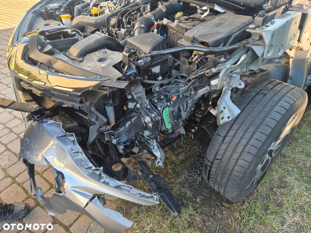 Renault Captur 1.3 TCe mHEV Techno EDC - 15