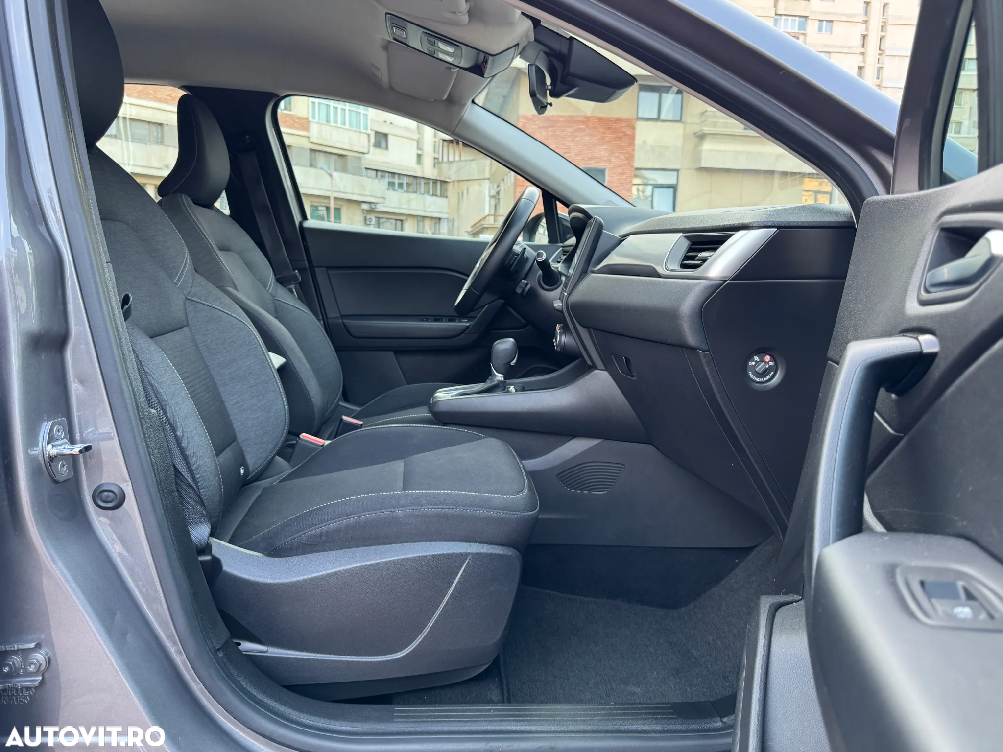 Renault Captur BLUE dCi 115 EDC BUSINESS EDITION - 14