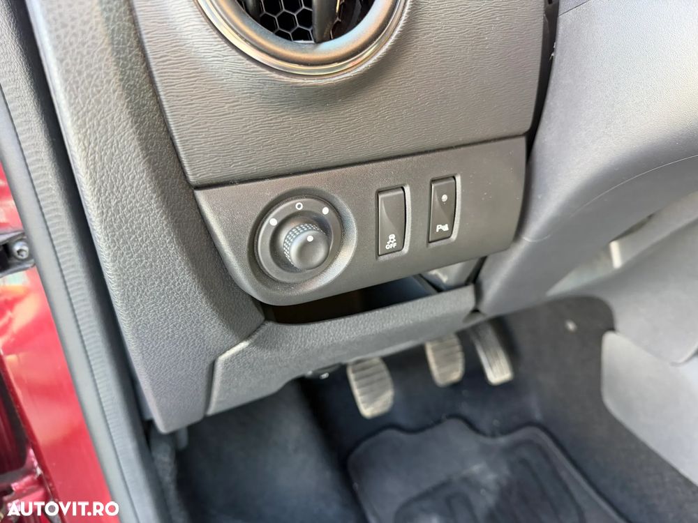 Dacia Lodgy 1.5 Blue dCi Laureate - 14